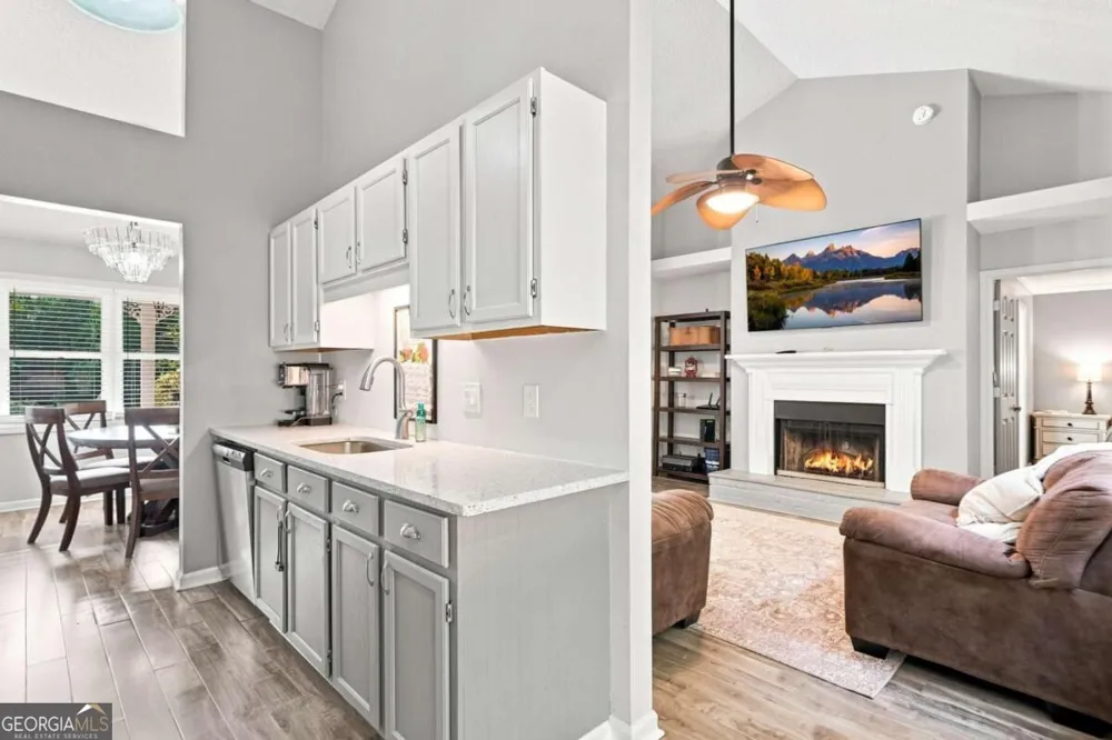 409 Rose Creek PL Woodstock, GA 30189