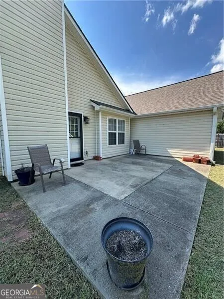 310 Windermere DR Loganville, GA 30052