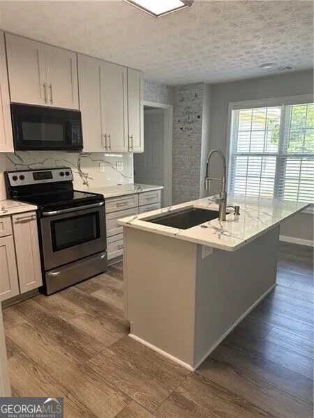 310 Windermere DR Loganville, GA 30052