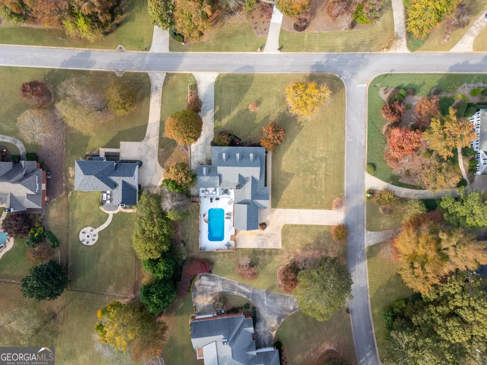 4604 Midlands GRN Flowery Branch, GA 30542