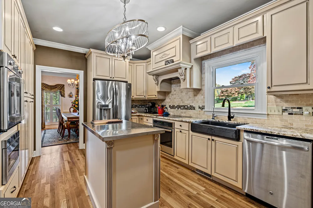 4604 Midlands GRN Flowery Branch, GA 30542