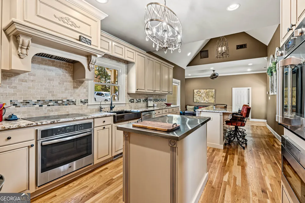 4604 Midlands GRN Flowery Branch, GA 30542