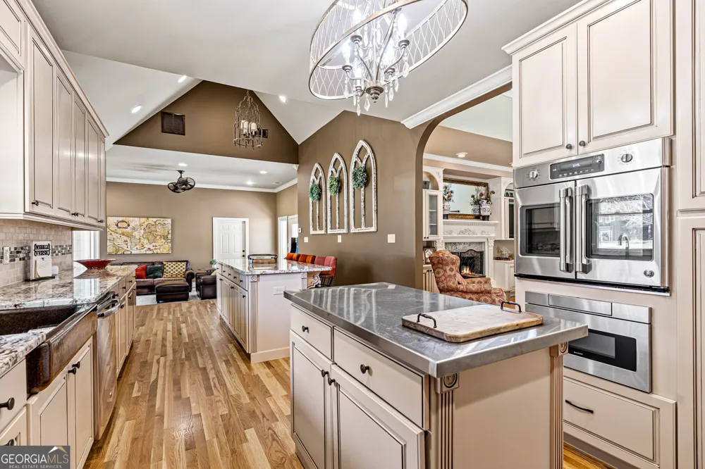 4604 Midlands GRN Flowery Branch, GA 30542