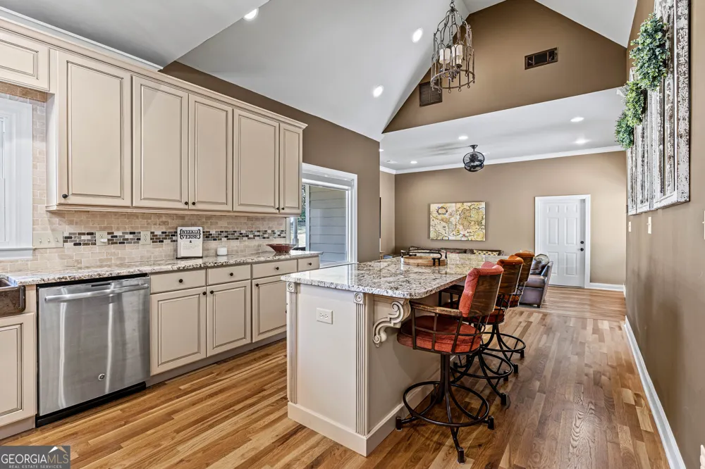 4604 Midlands GRN Flowery Branch, GA 30542