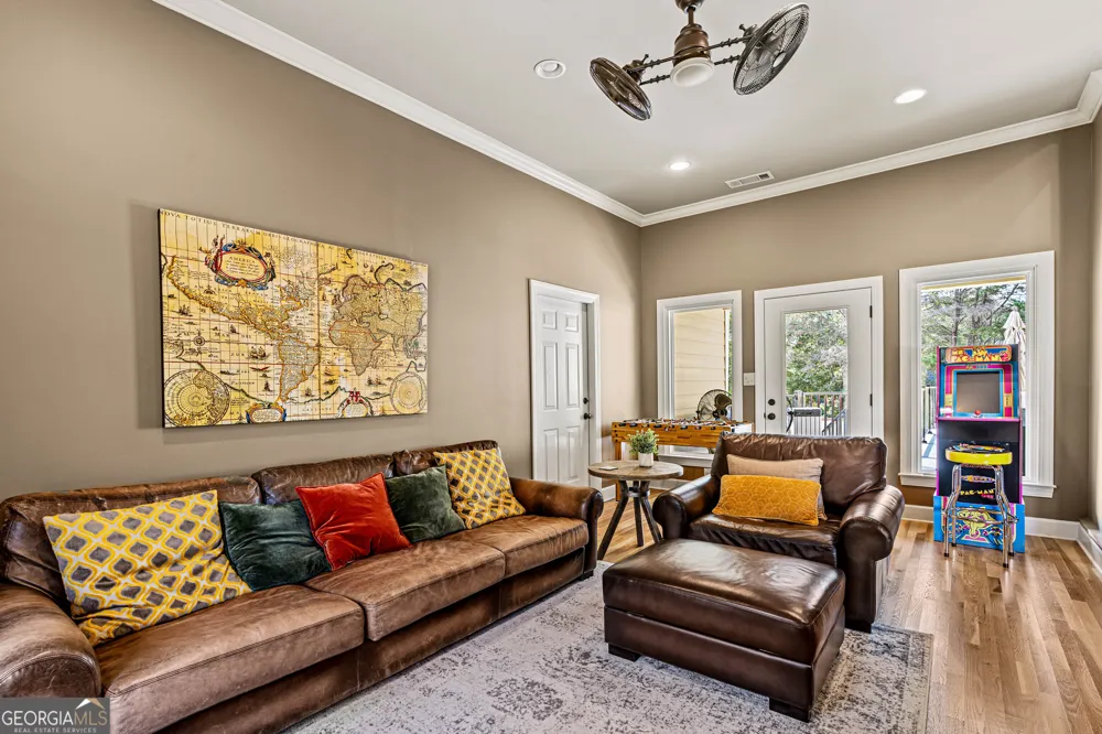 4604 Midlands GRN Flowery Branch, GA 30542