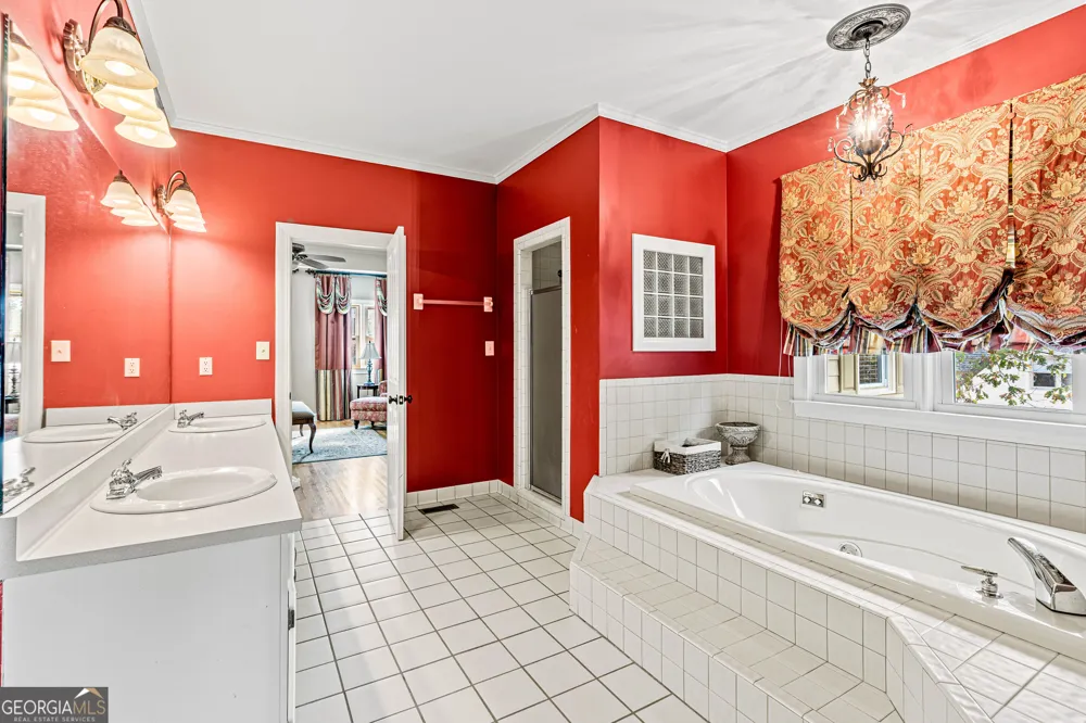 4604 Midlands GRN Flowery Branch, GA 30542