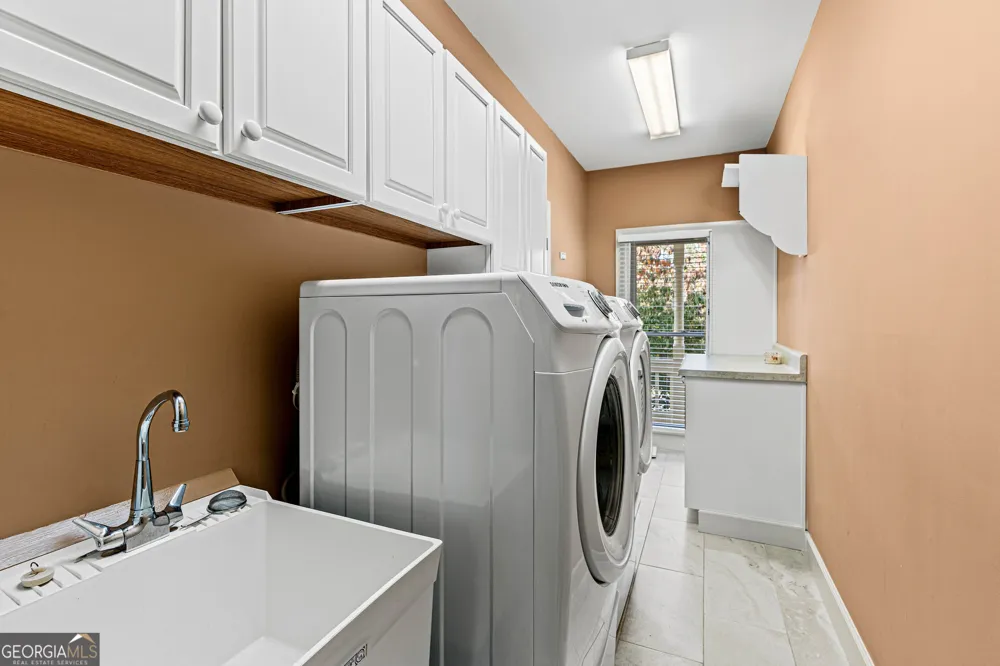 4604 Midlands GRN Flowery Branch, GA 30542