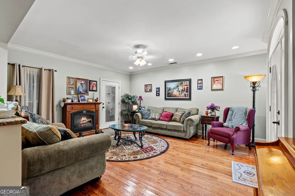 4604 Midlands GRN Flowery Branch, GA 30542