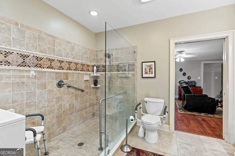 4604 Midlands GRN Flowery Branch, GA 30542