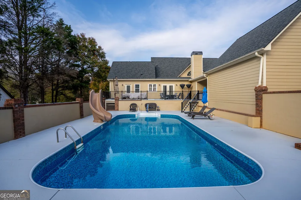 4604 Midlands GRN Flowery Branch, GA 30542