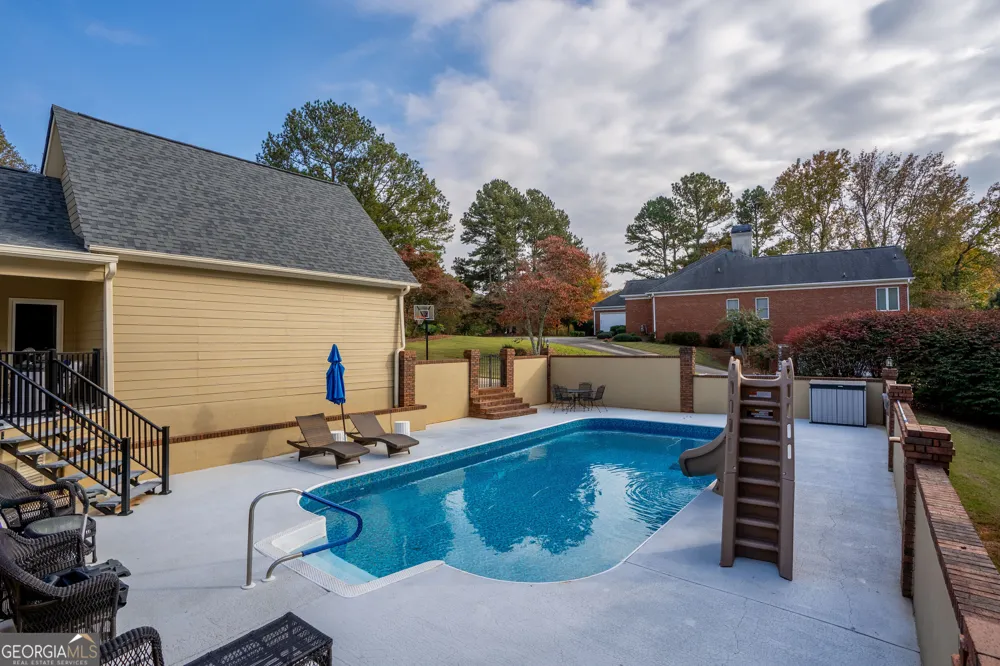 4604 Midlands GRN Flowery Branch, GA 30542