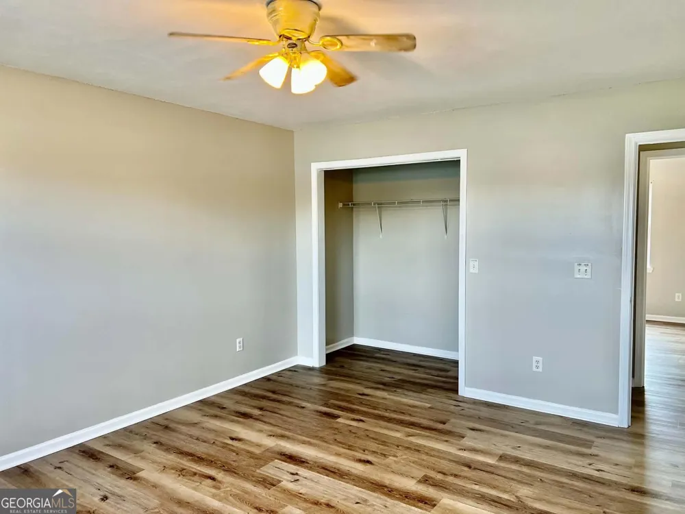 176 Matts WAY Douglas, GA 31535