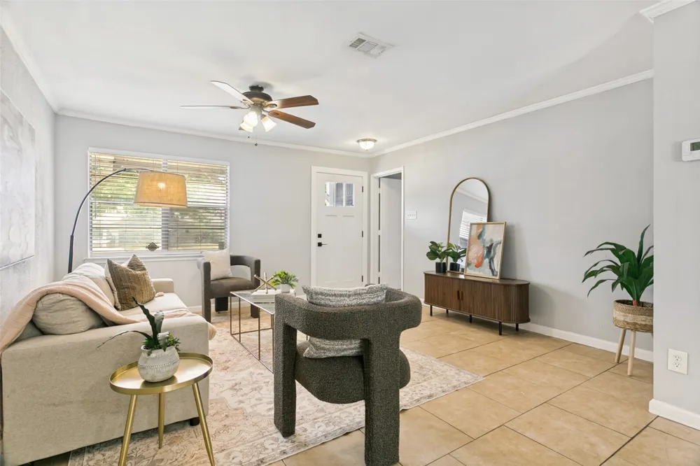 1056 Easy Street Grapevine, TX 76051