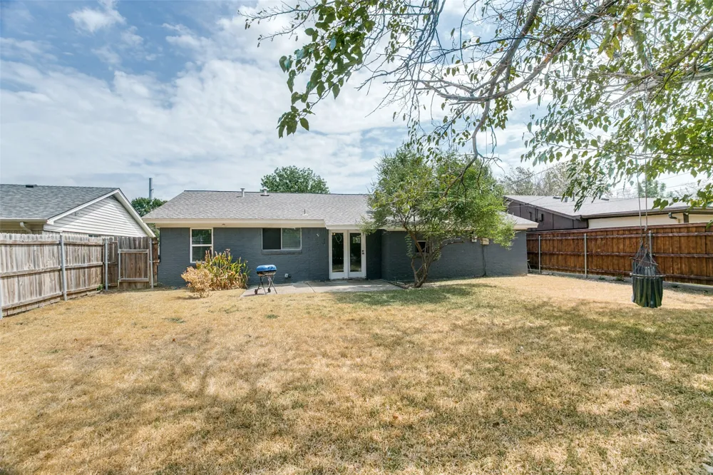 1056 Easy Street Grapevine, TX 76051