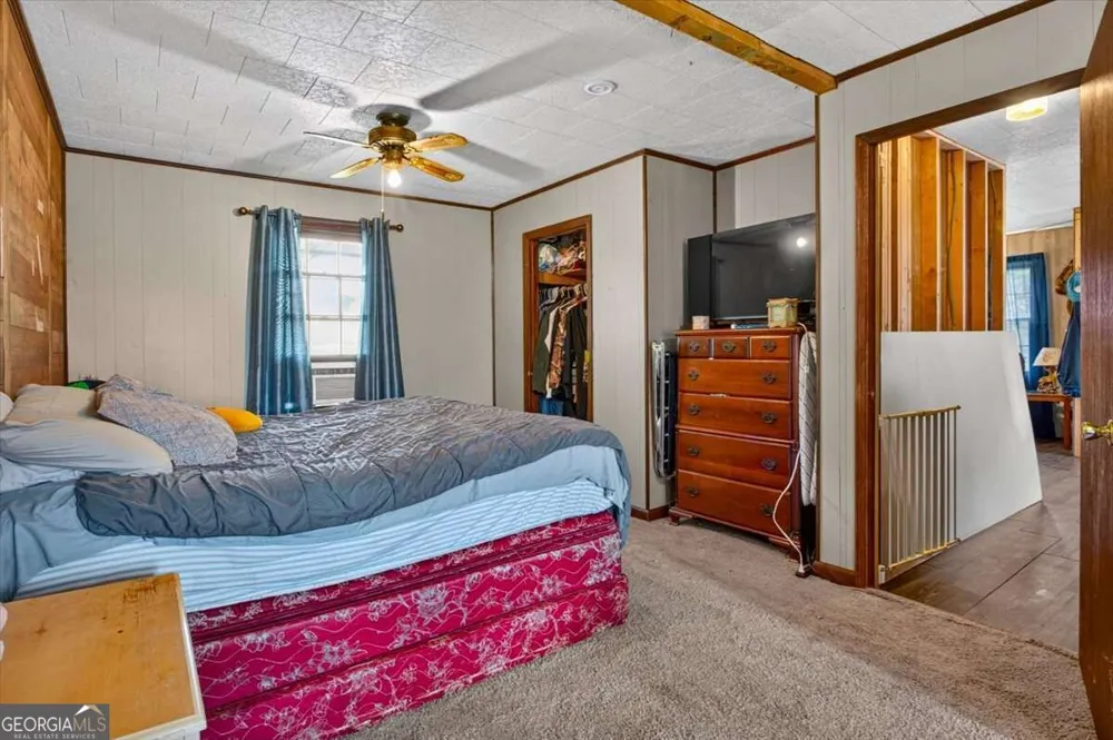 2627 Jones Mountain RD Talking Rock, GA 30175