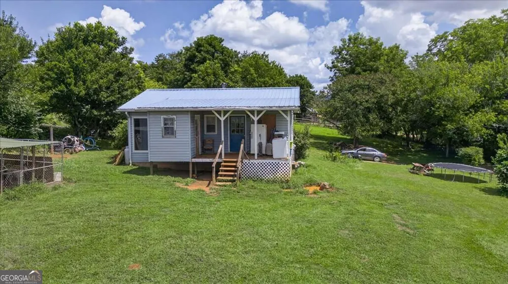 2627 Jones Mountain RD Talking Rock, GA 30175