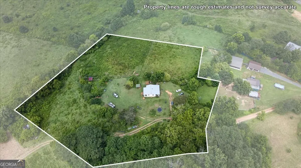 2627 Jones Mountain RD Talking Rock, GA 30175