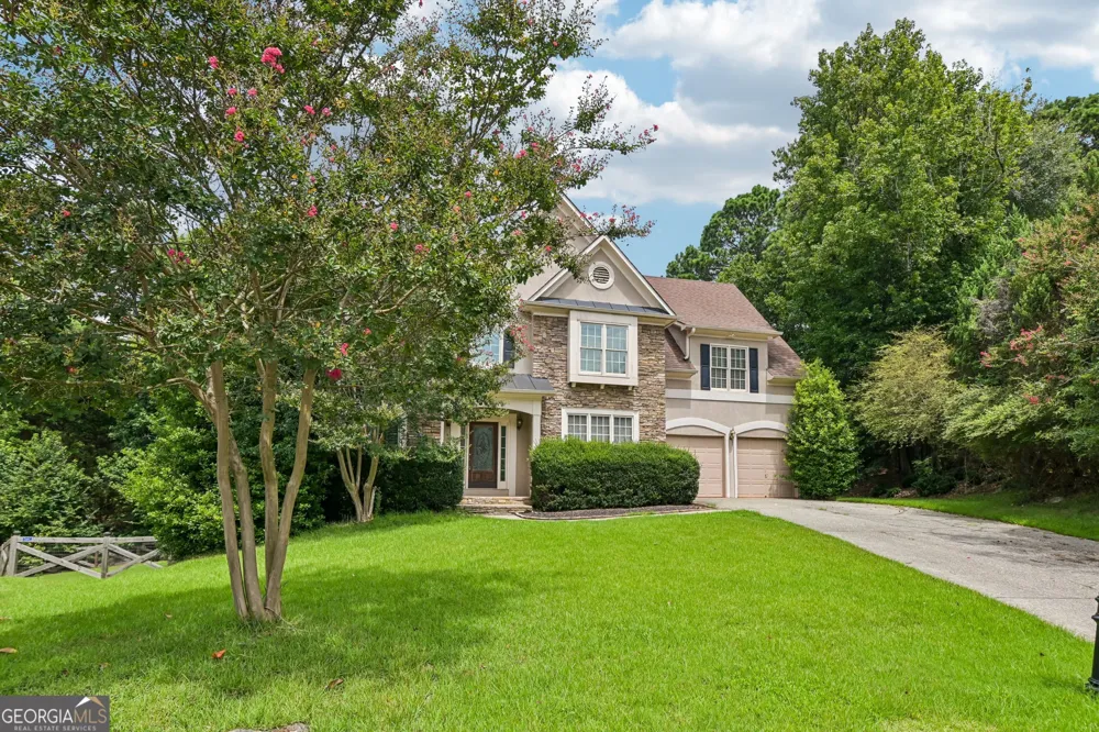 905 Yosemite DR Suwanee, GA 30024
