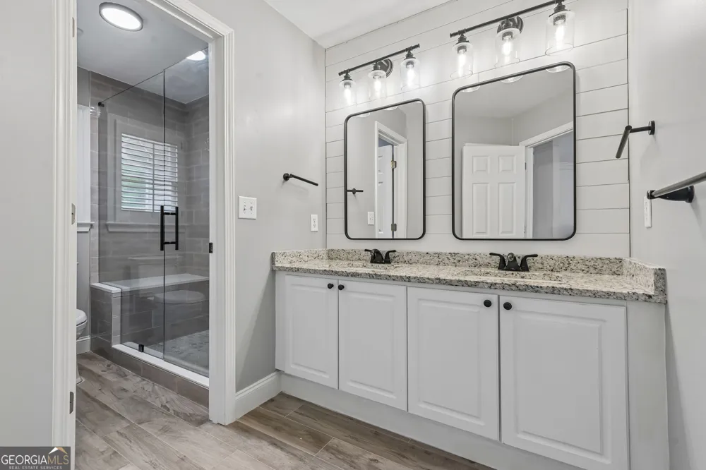 905 Yosemite DR Suwanee, GA 30024
