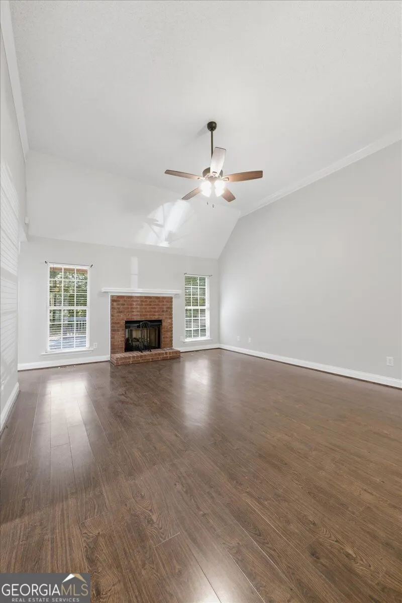 102 Quinelle DR Perry, GA 31069