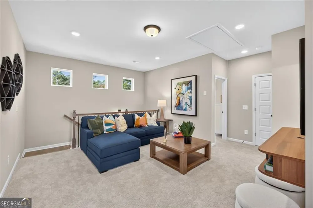 103 Meadowlark LN Cartersville, GA 30120