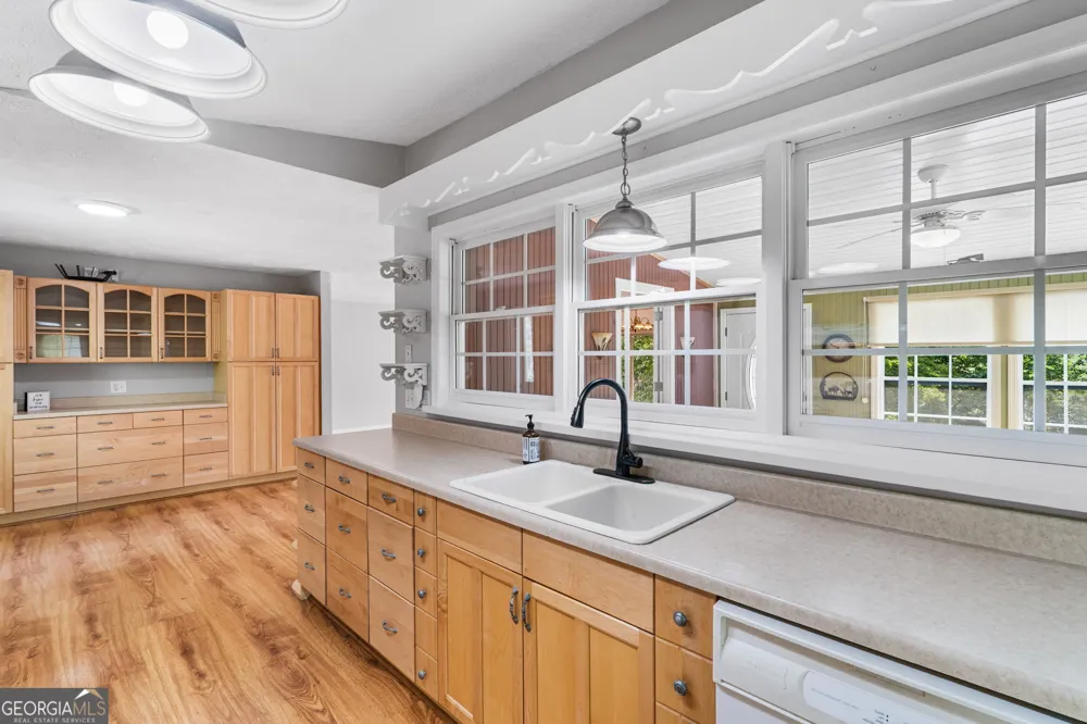 3514 Old Hwy 64 W Warne, NC 28909