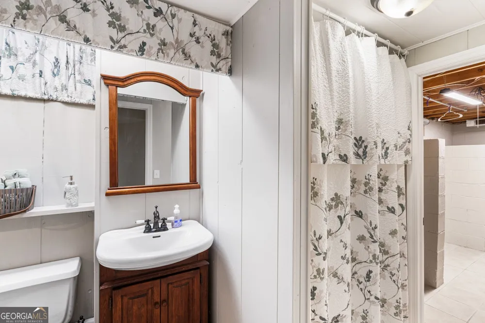 3514 Old Hwy 64 W Warne, NC 28909
