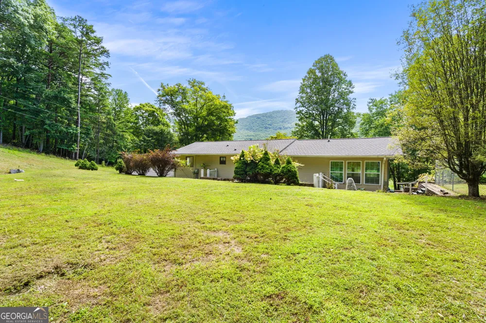 3514 Old Hwy 64 W Warne, NC 28909