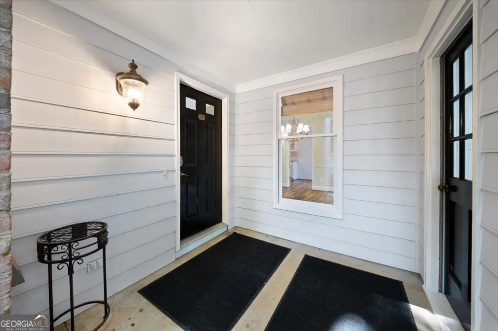 110 Great Oaks LN Roswell, GA 30075