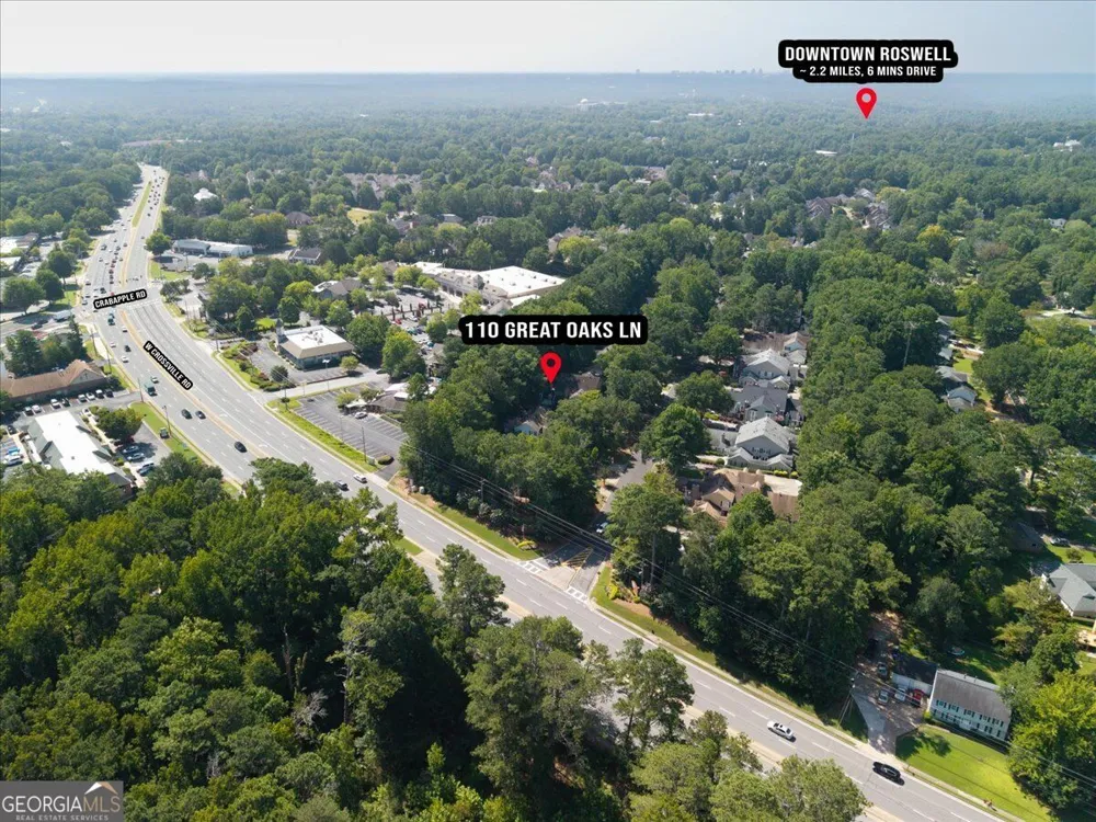110 Great Oaks LN Roswell, GA 30075