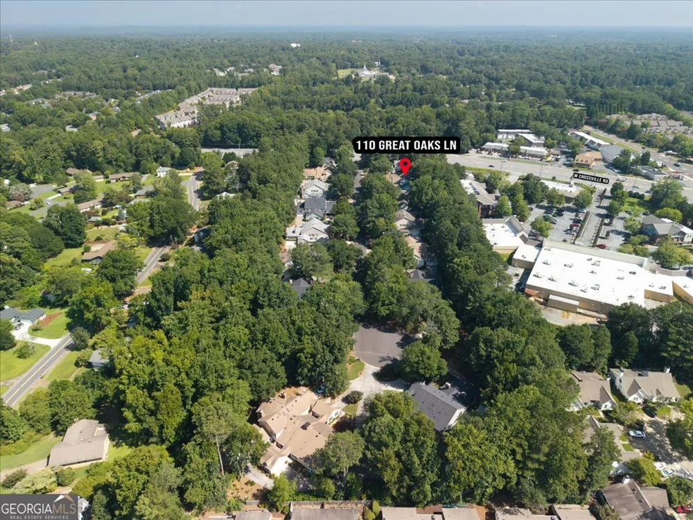 110 Great Oaks LN Roswell, GA 30075