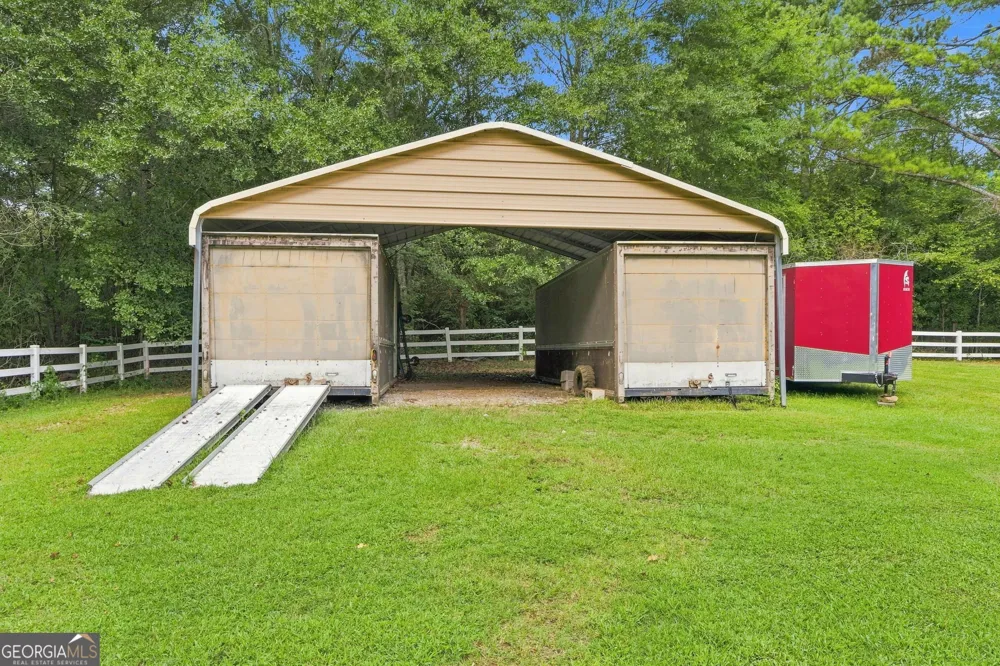 215 Dorsey RD Hampton, GA 30228