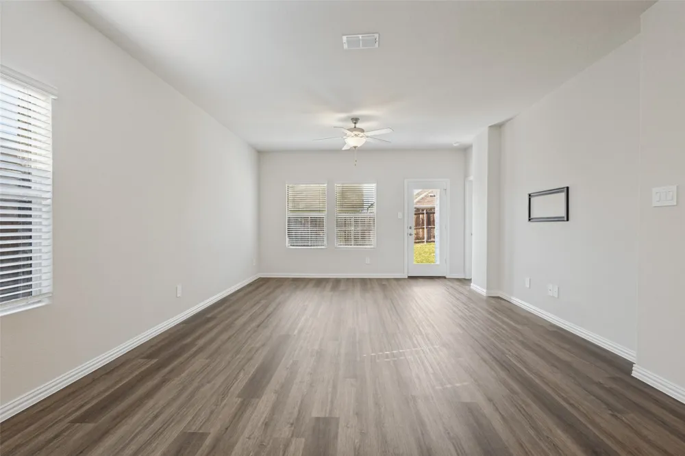 610 Hemingway Lane Lowry Crossing, TX 75069
