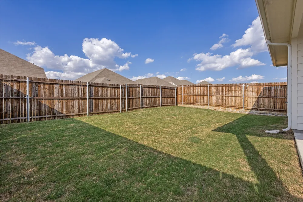 610 Hemingway Lane Lowry Crossing, TX 75069