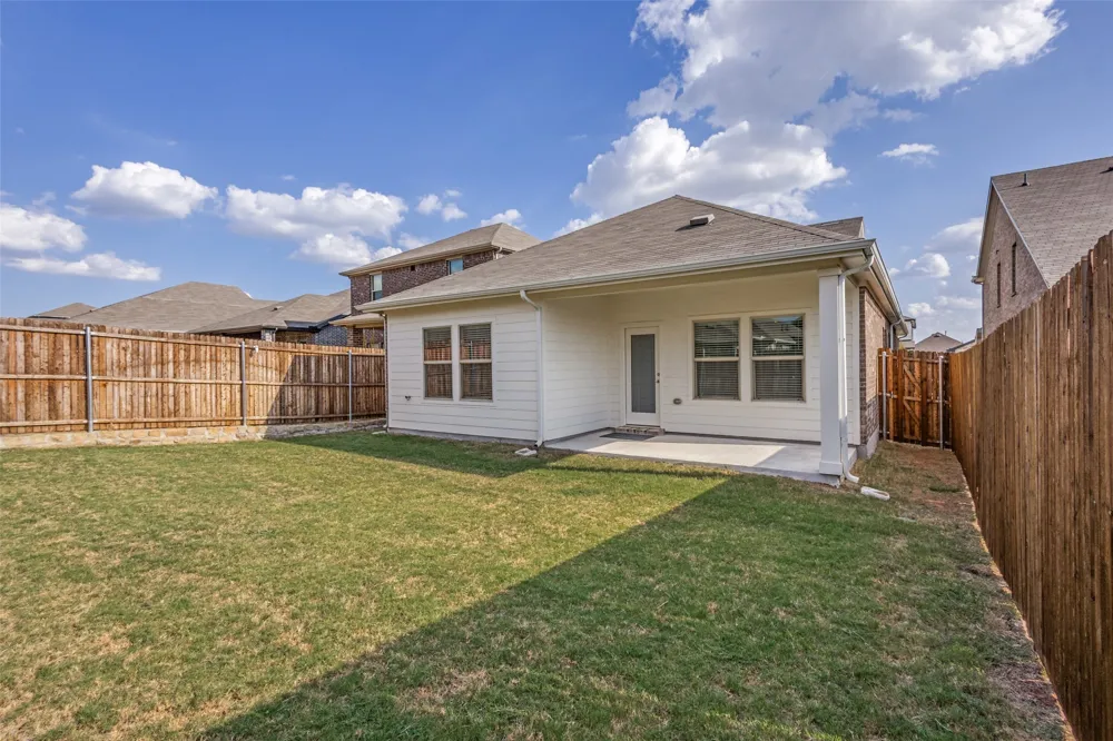 610 Hemingway Lane Lowry Crossing, TX 75069