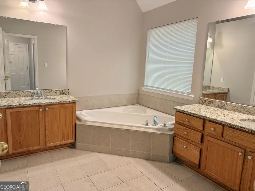 80 Teal CT Senoia, GA 30276