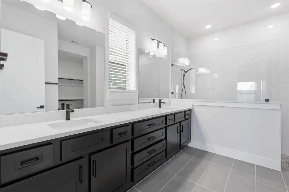2816 Garrett Drive Highland Village, TX 75077