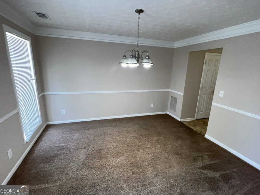 3880 Button Gate CT Lithonia, GA 30038
