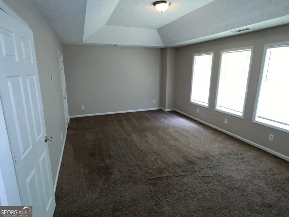 3880 Button Gate CT Lithonia, GA 30038