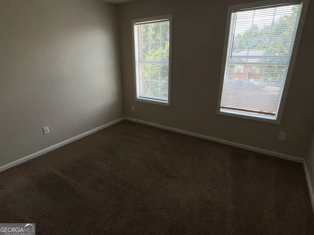 3880 Button Gate CT Lithonia, GA 30038