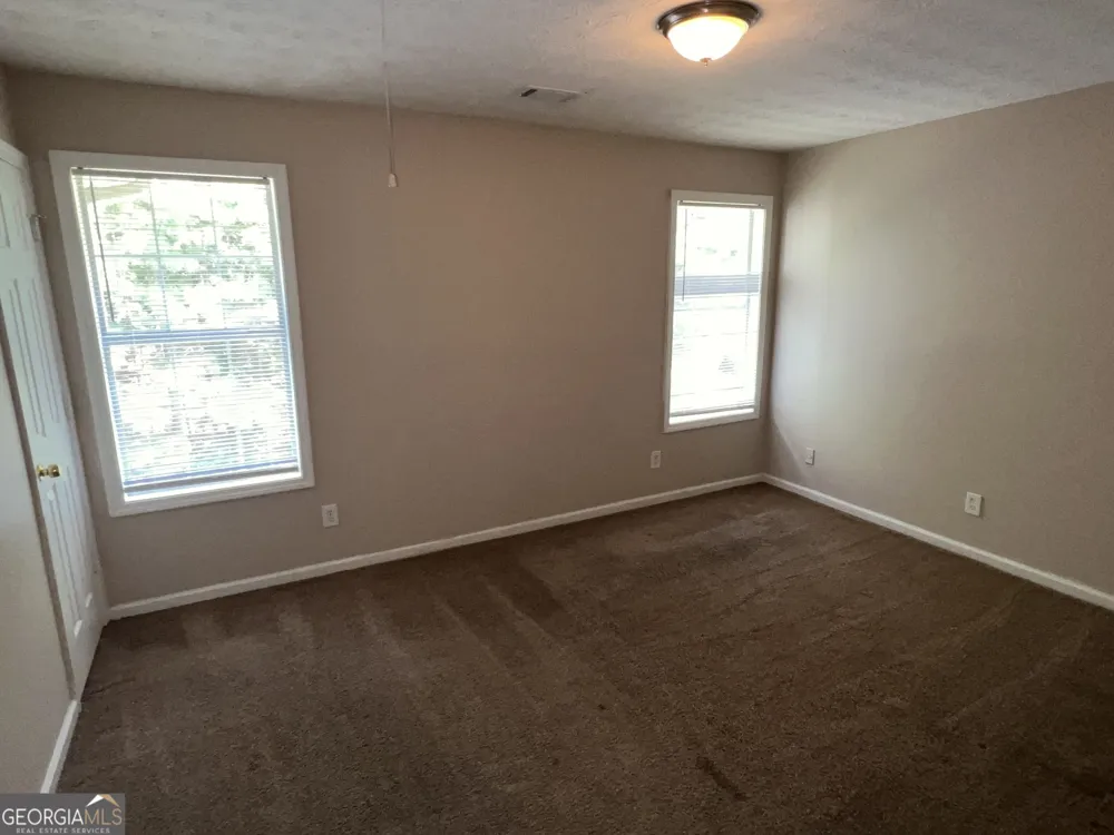 3880 Button Gate CT Lithonia, GA 30038