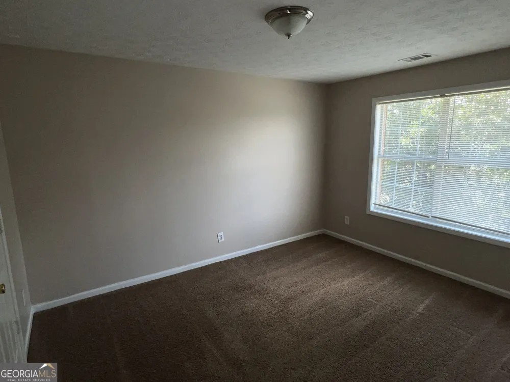 3880 Button Gate CT Lithonia, GA 30038