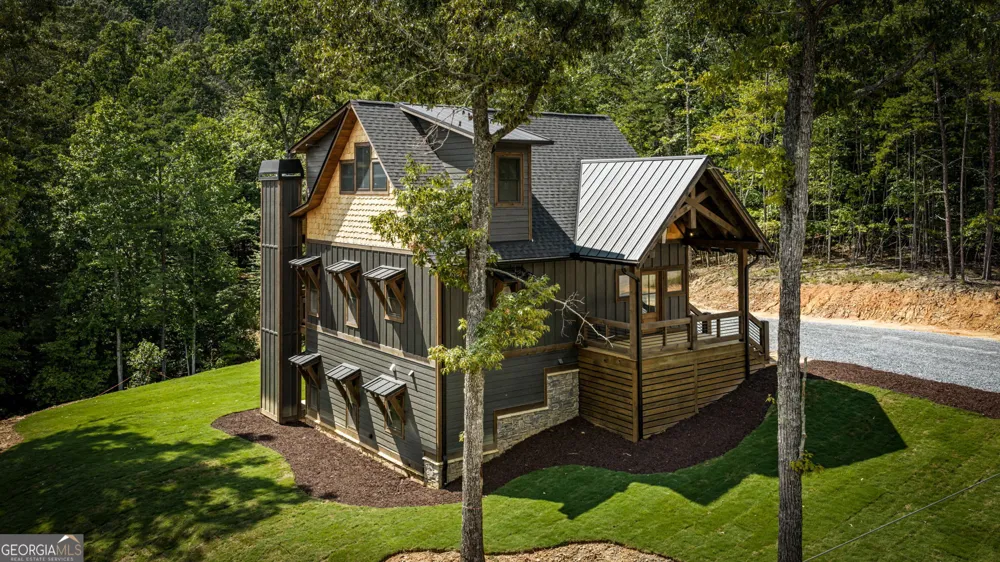 45 Wildflower DR Mineral Bluff, GA 30559