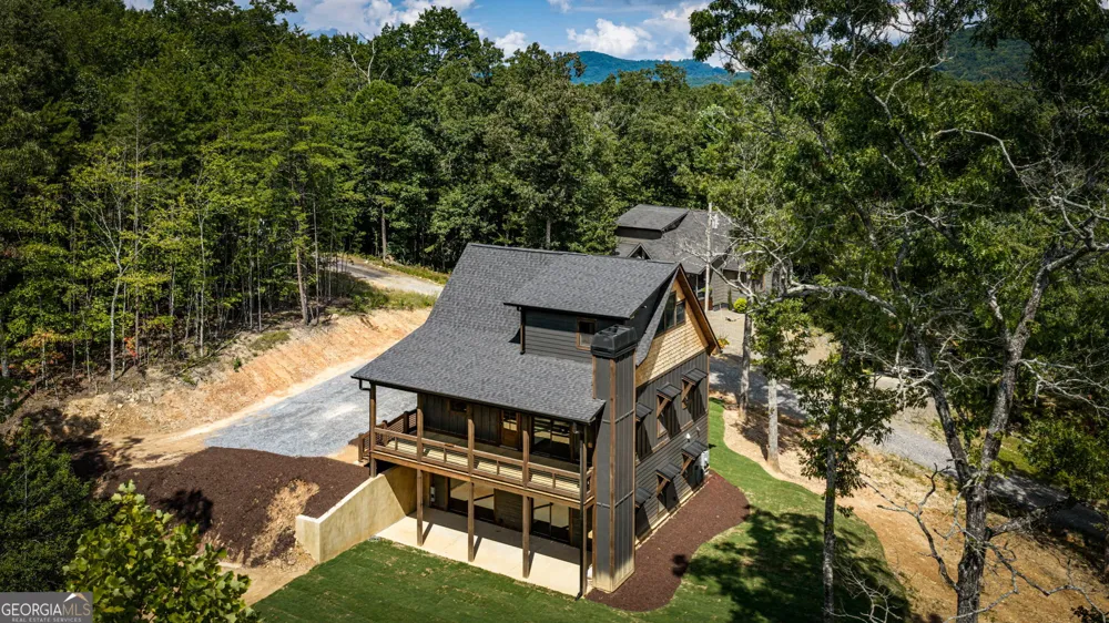 45 Wildflower DR Mineral Bluff, GA 30559