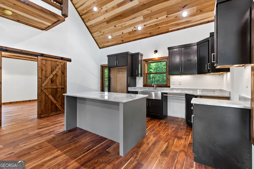 45 Wildflower DR Mineral Bluff, GA 30559