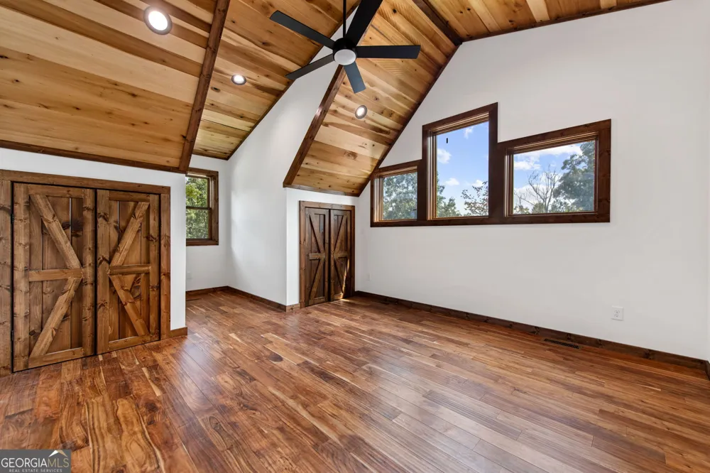 45 Wildflower DR Mineral Bluff, GA 30559