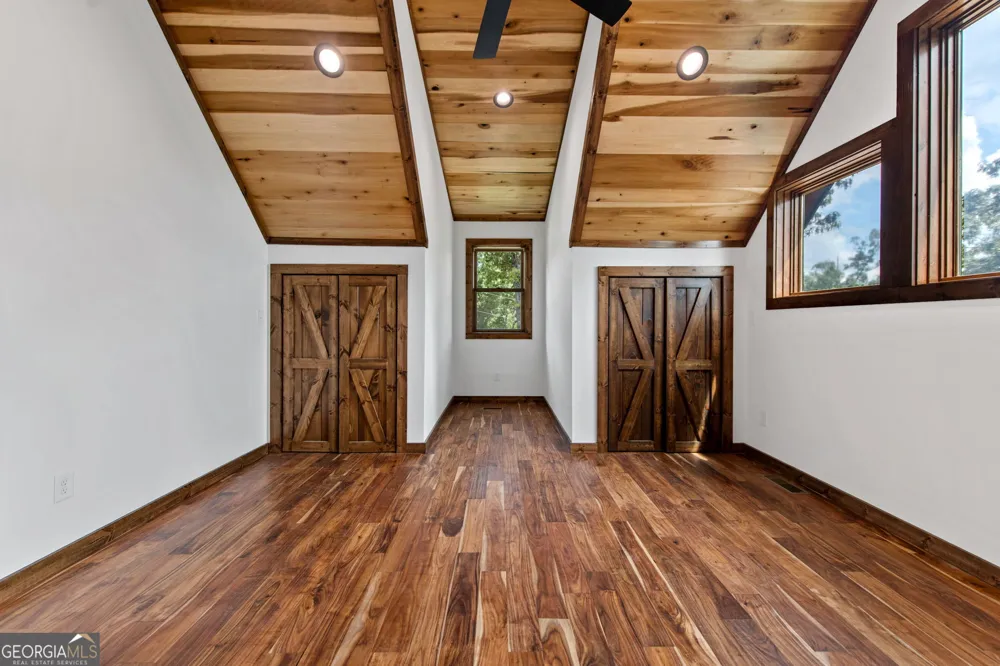 45 Wildflower DR Mineral Bluff, GA 30559