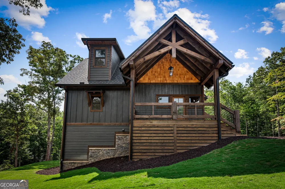45 Wildflower DR Mineral Bluff, GA 30559