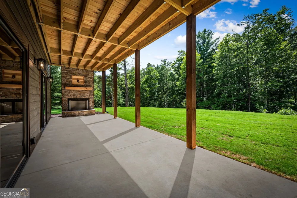 45 Wildflower DR Mineral Bluff, GA 30559