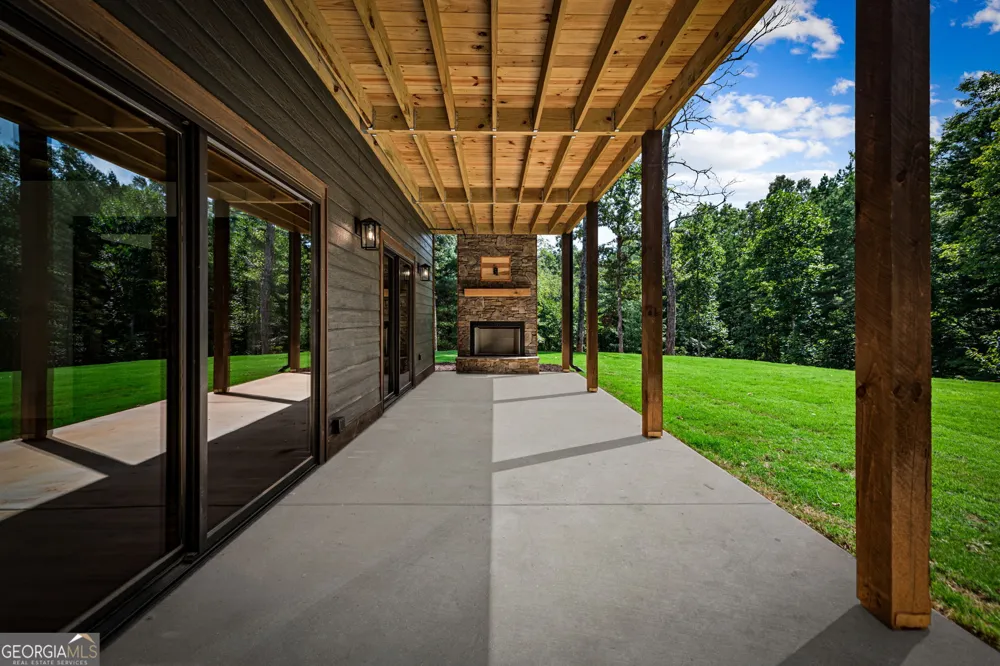 45 Wildflower DR Mineral Bluff, GA 30559